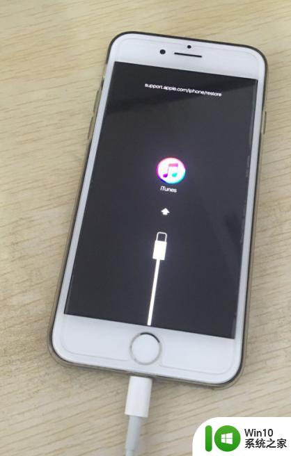 iphone摔了开不了机 苹果手机摔了一下屏幕黑屏怎么办