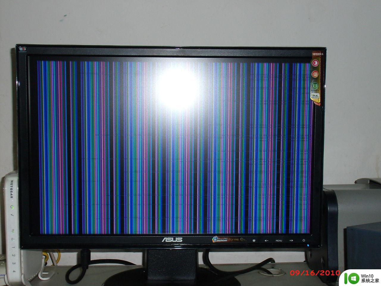 屏幕花屏是主板问题吗 电脑显示器花屏原因分析