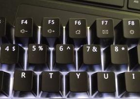 键盘呼吸灯怎么关闭 键盘灯如何关闭